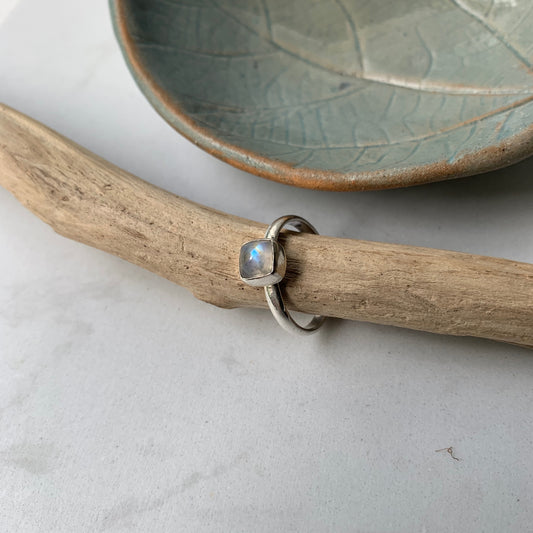 moonstone silver ring