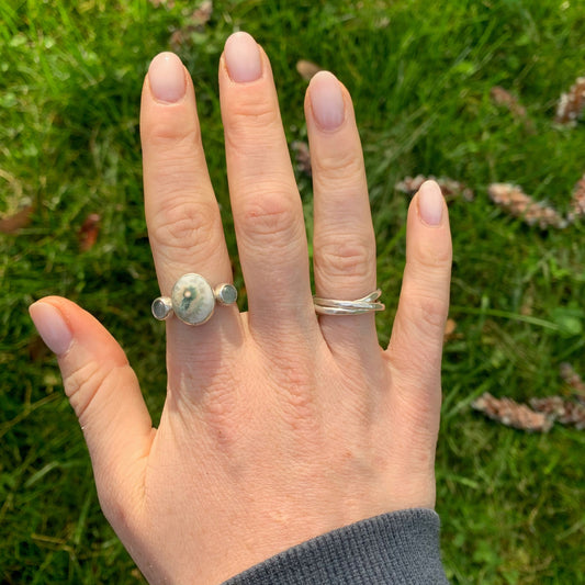 Moss agate & jasper ring